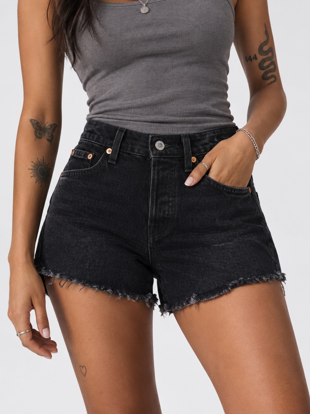 Levi's Women's 501 Curve Shorts High Rise Mid Rise Stretch Black Size 24
